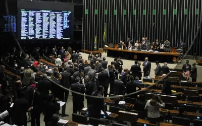 Câmara se prepara para blindar deputados alvos da Operação Lava Jato