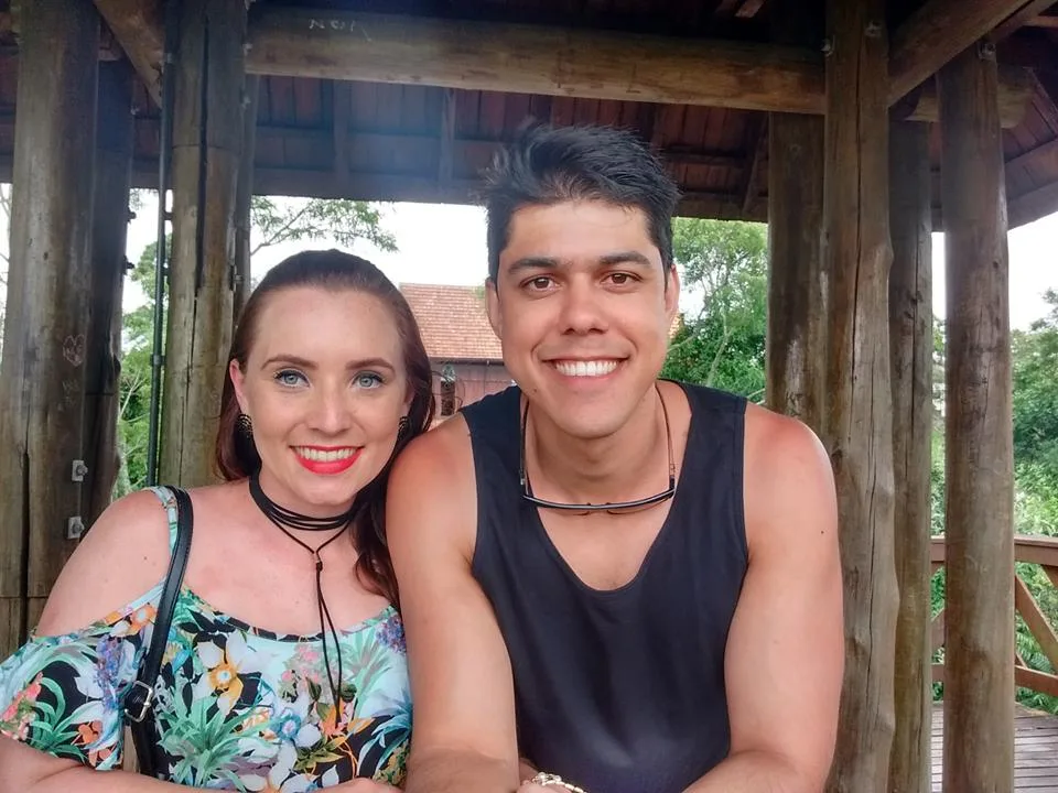 Casal que morreu em acidente na BR 101 completaria uma semana de noivado nesta segunda-feira