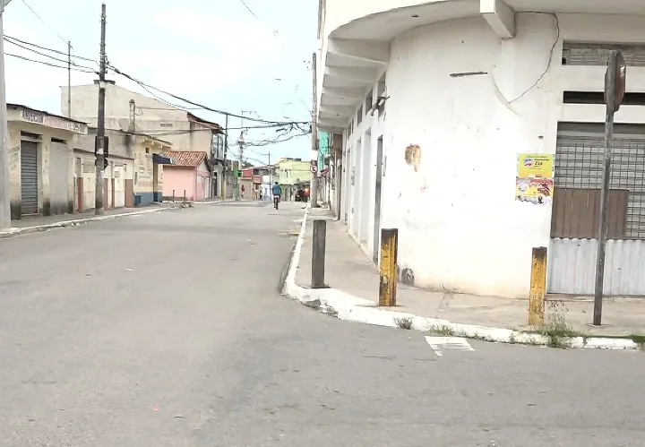 Motoboy tenta ajudar rapaz que estava sendo agredido e acaba assassinado na Serra Motoboy tenta ajudar rapaz que estava sendo agredido e acaba assassinado na Serra