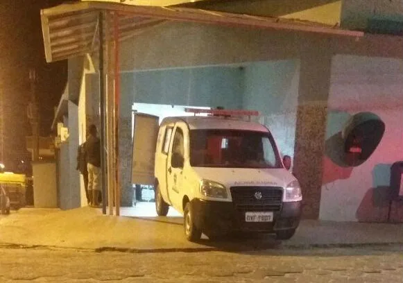 Rapaz é assassinado a tiros dentro de ambulância em Pinheiros