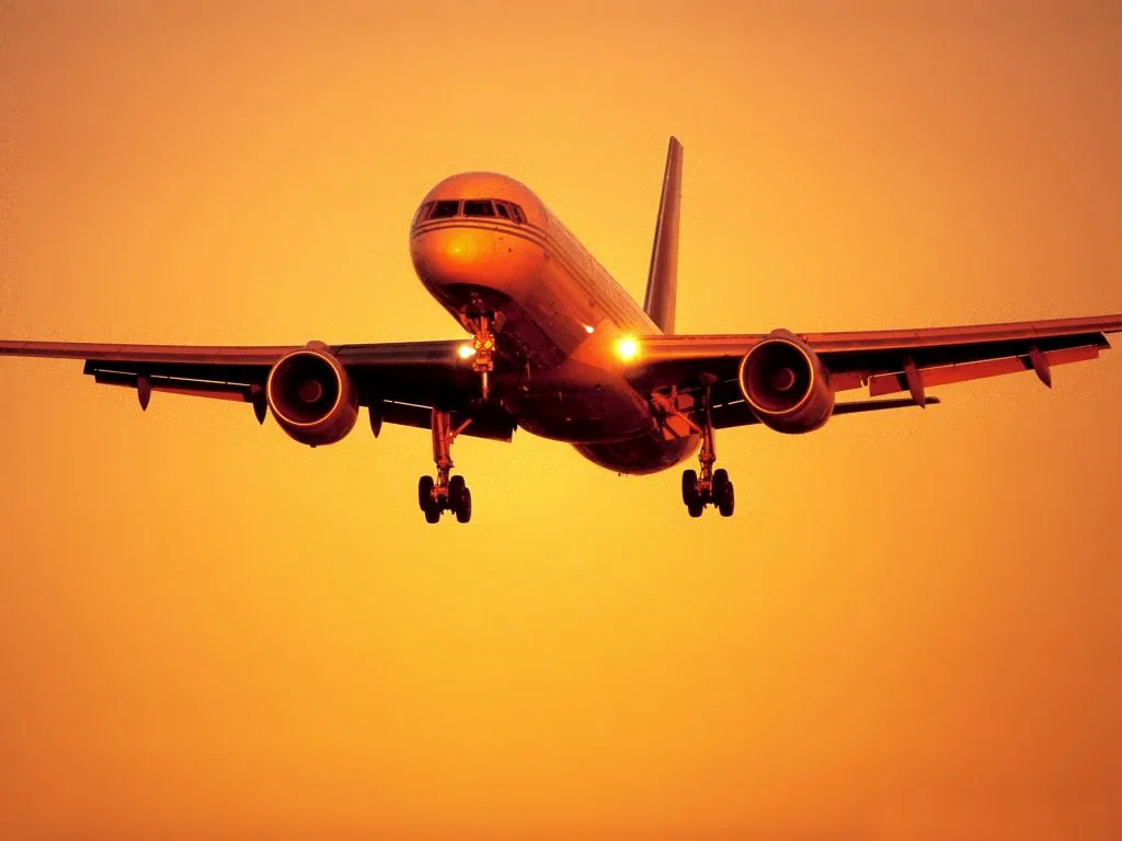 Greve de controladores aéreos na França atrasa e cancela voos