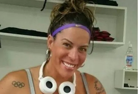 Rebeca Gusmão conta que bebia uma garrafa de vodca por dia quando teve depressão