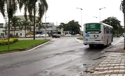 Adolescente é apreendido suspeito de matar passageiro de ônibus a facadas na Serra