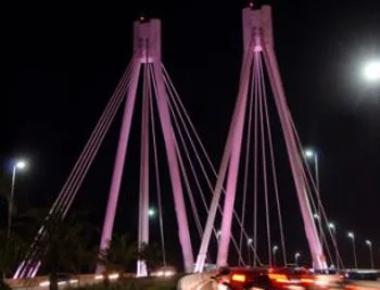 Vitória prepara iluminação especial para o Outubro Rosa