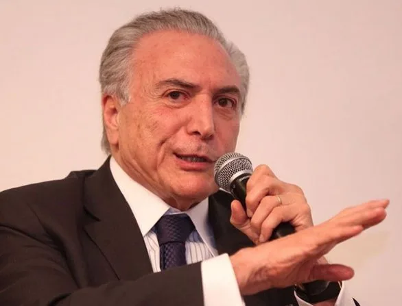 Temer recebe representantes de incorporadoras, Meirelles e atende bancadas