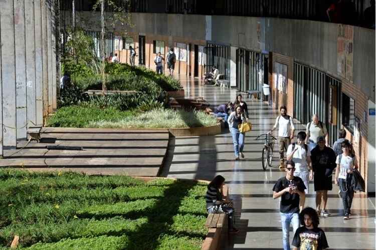 Universidades acusadas de 'balbúrdia' tiveram melhora de avaliação em ranking