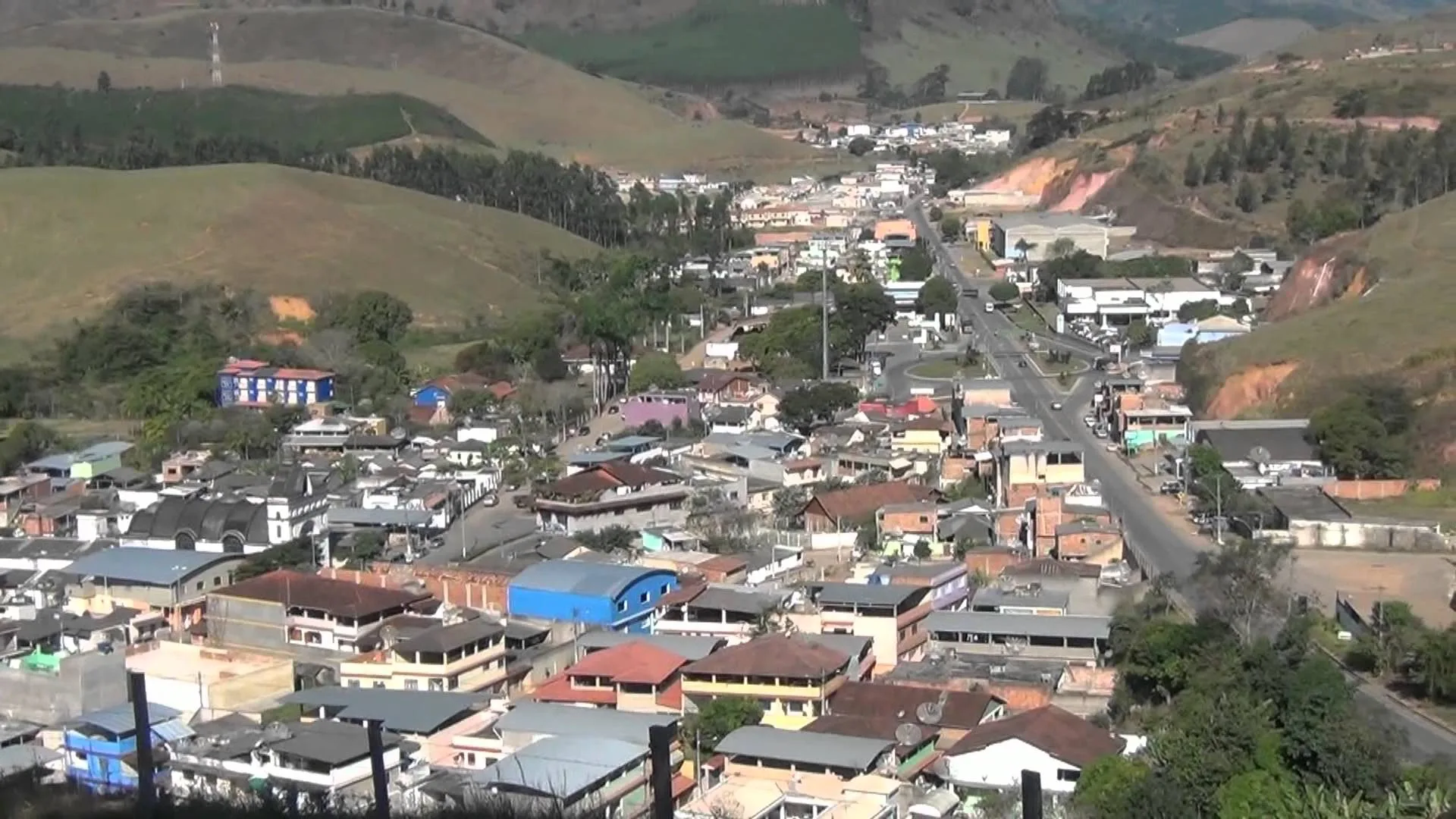 Lavrador é assassinado com golpes de machado após briga de cachaça no interior de Guaçuí