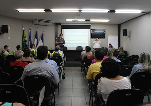 Polícia Militar apresenta balanço durante reunião com comerciantes em Cachoeiro