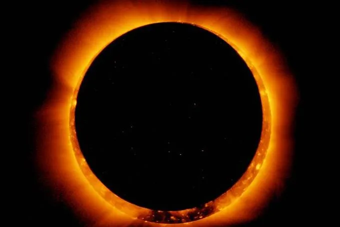 Capixabas poderão acompanhar eclipse solar com telescópio e óculos especiais no domingo