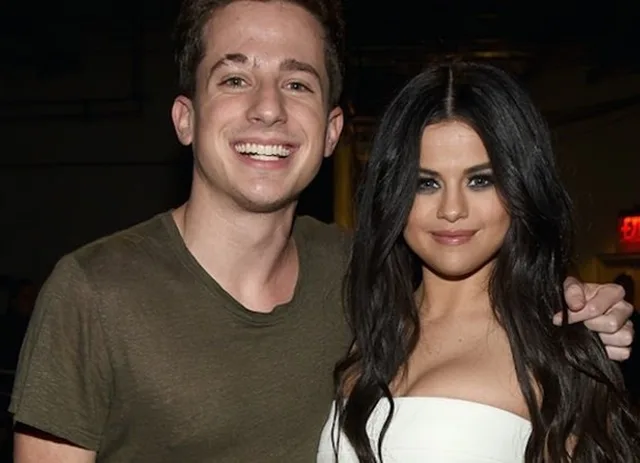 Charlie Puth fala pela primeira vez sobre romance com Selena Gomez: 'Realmente bagunçou comigo'