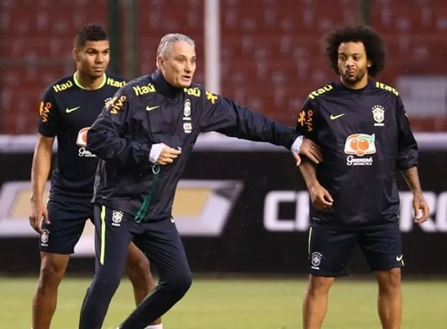 Na seleção, Giuliano vê Tite como fundamental para a sua evolução