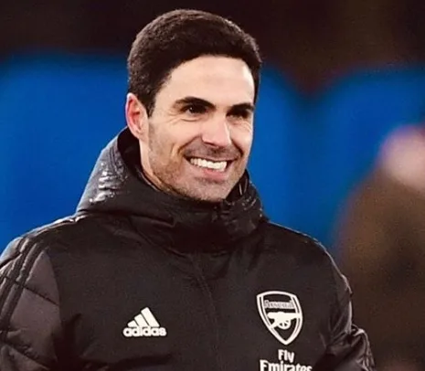 Mikel Arteta, técnico do Arsenal, diz estar recuperado totalmente do coronavírus