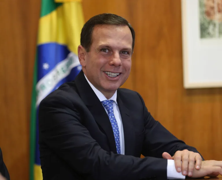 Brasília – O prefeito eleito de São Paulo, João Doria, se reúne com o presidente da Câmara, Rodrigo Maia (Fabio Rodrigues Pozzebom/Agência Brasil)