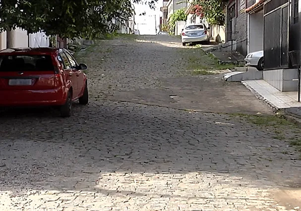 Jovem é assassinado na frente da casa da filha em Vila Velha