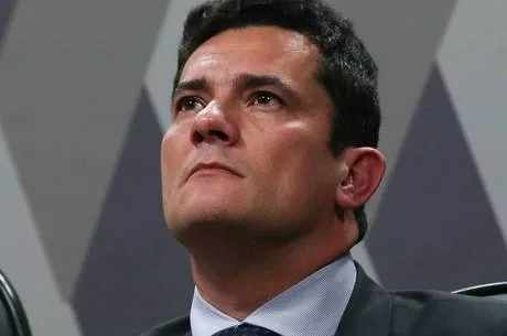 Em decreto de prisão de empreiteiro, Moro diz que 'não contrariou' ordem do STF