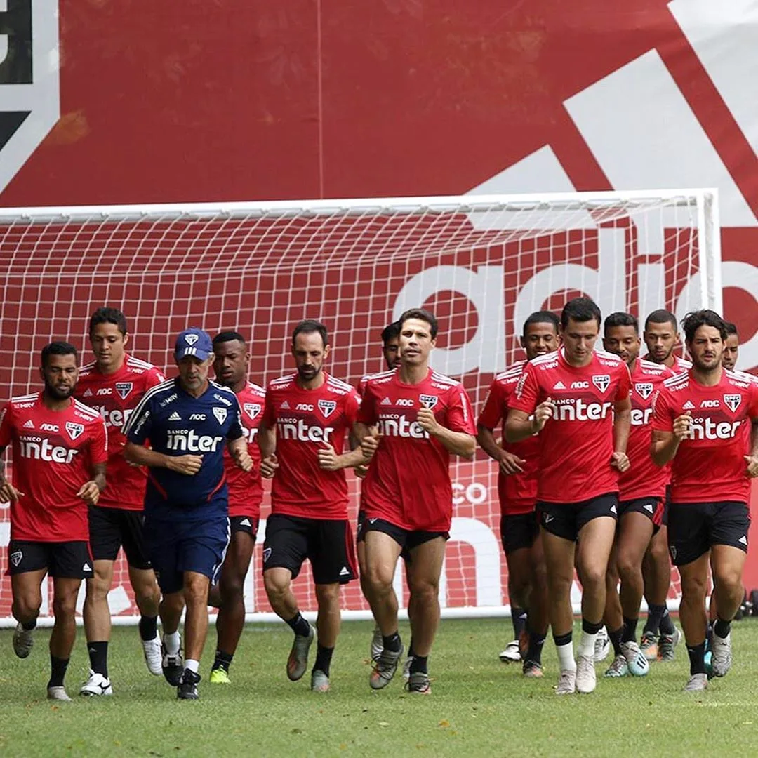 Sem Jucilei, São Paulo inscreve 23 jogadores para o Paulistão