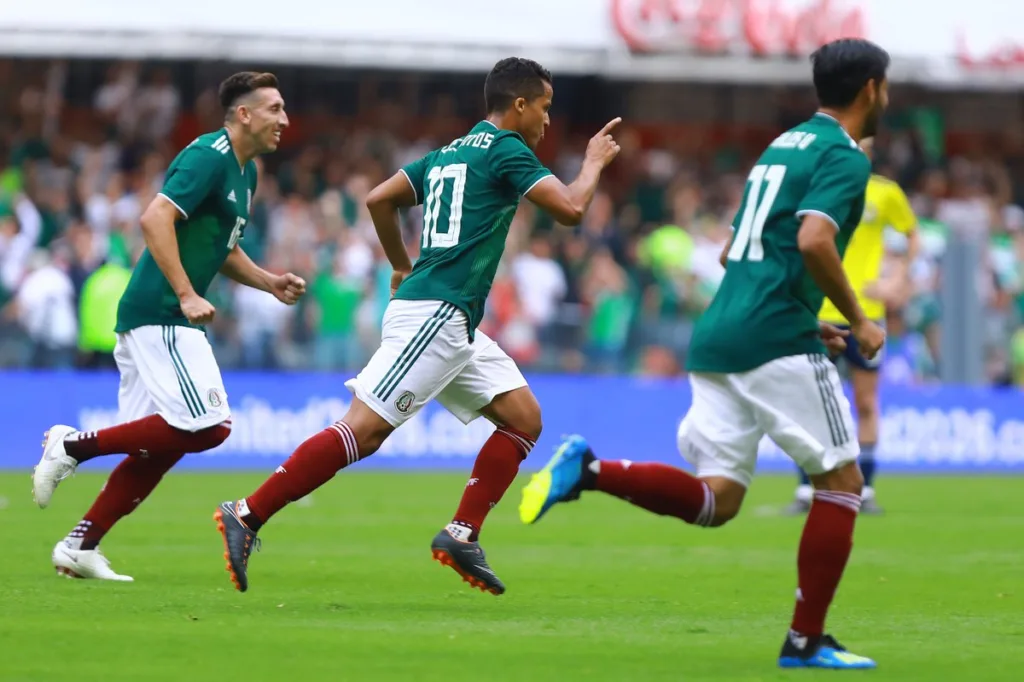México vence Escócia, mas torcida pede demissão de Osorio antes da Copa da Rússia México vence Escócia, mas torcida pede demissão de Osorio antes da Copa da Rússia