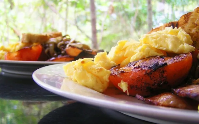 Já ouviu falar da dieta com base em gorduras? Saiba como funciona e o que comer!