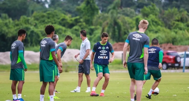 No fim da 3ª rodada, Chapecoense faz clássico com Avaí e busca topo do Brasileiro