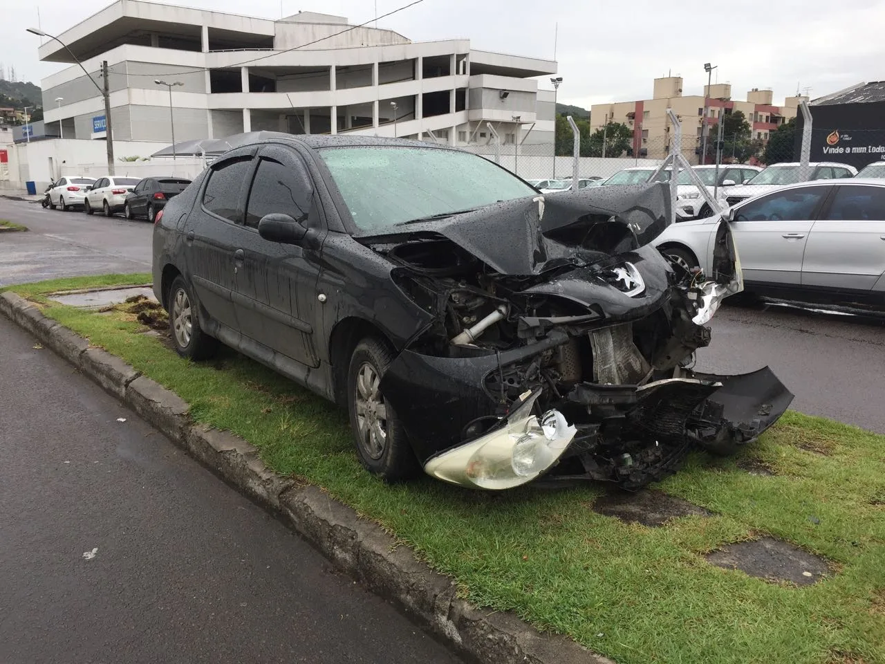 Perseguição, troca de tiros e dois suspeitos presos após assalto a Uber em Vila Velha