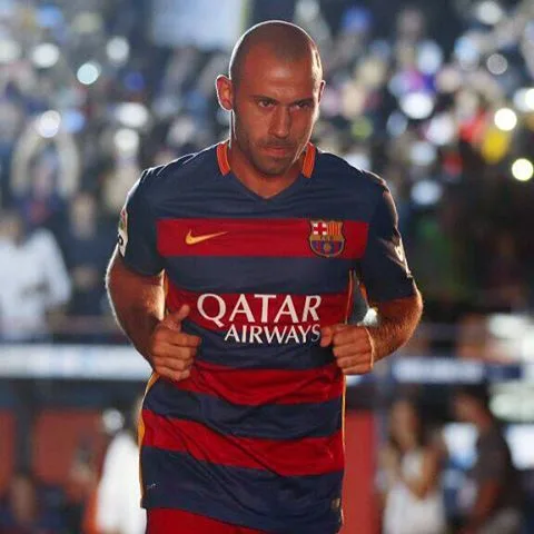 Barcelona renova contrato de Mascherano por três temporadas