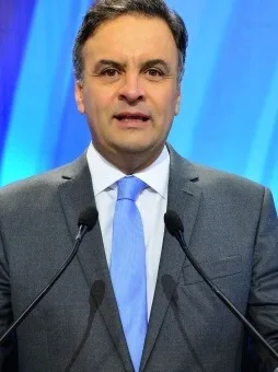 FT: associação com elite reduz chance de Aécio vencer