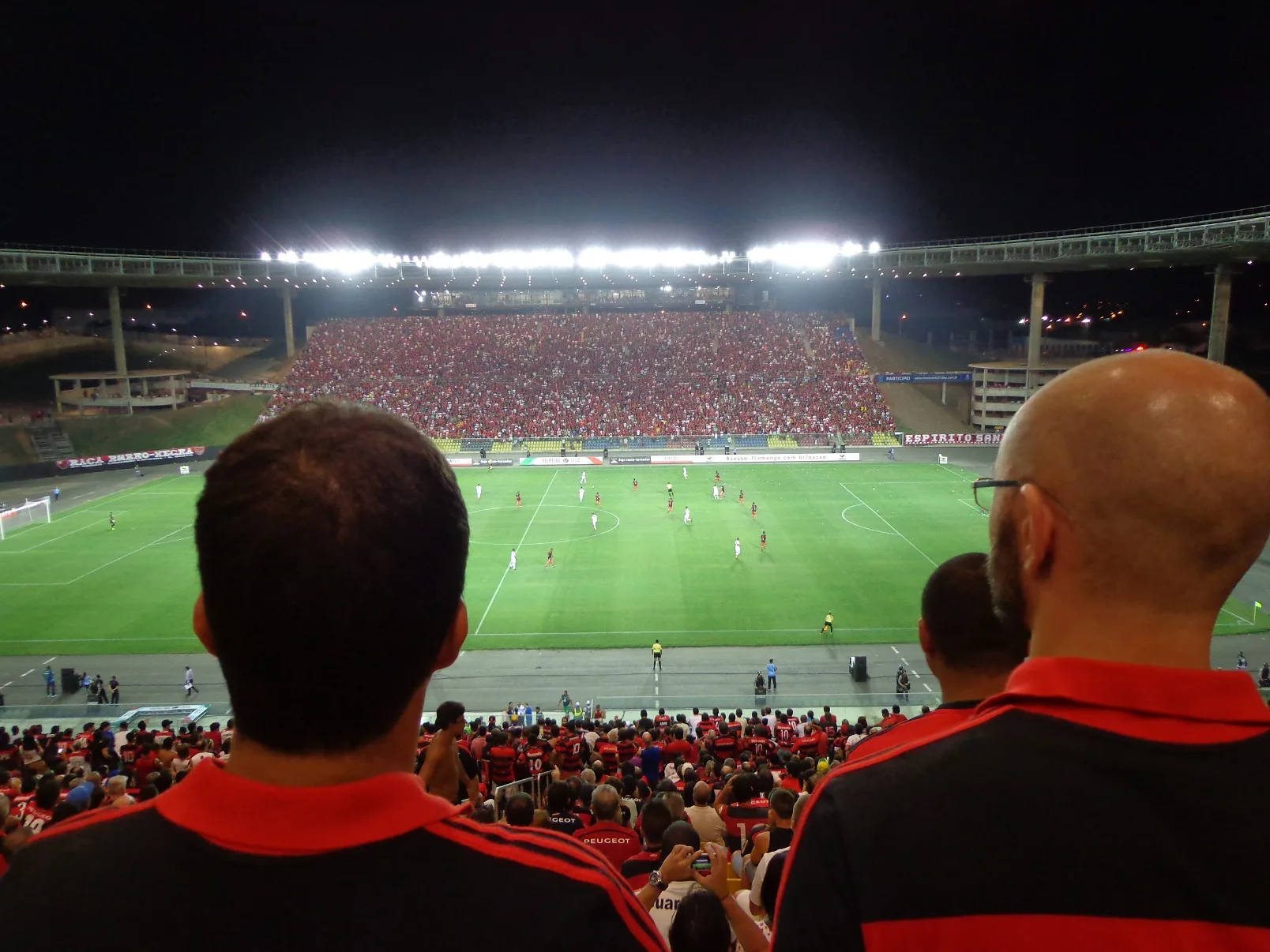 Torcedor tem indenização negada após suposta confusão em jogo do Flamengo no ES