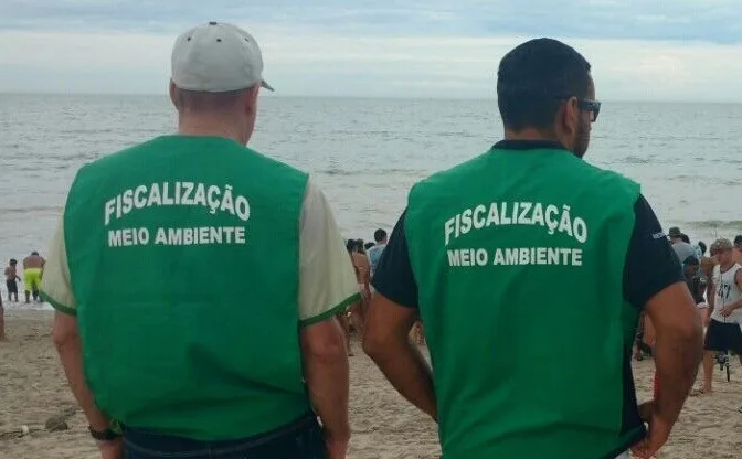 Fiscalização e educação ambiental nas praias de Itapemirim durante o verão