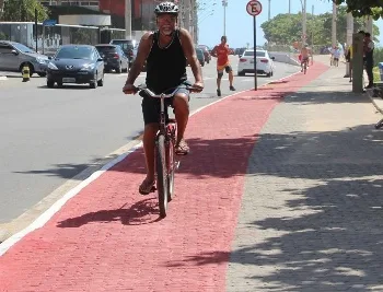 Governo do Estado vai estudar implantação de ciclovia na Terceira Ponte