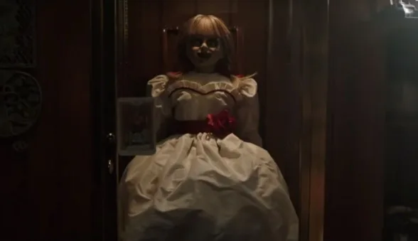 Boneca do filme 'Annabelle' desaparece e assunto fica entre os mais comentados da internet