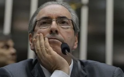 Cunha se recusa a comentar manifesto que pede seu afastamento