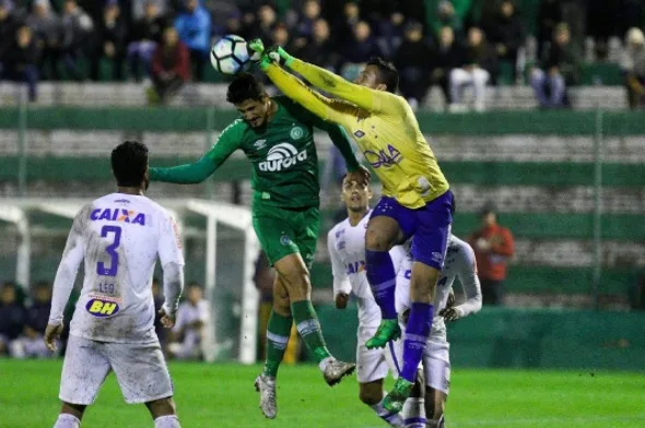 Cruzeiro diz que confusão foi mal-entendido e garante boa recepção à Chapecoense