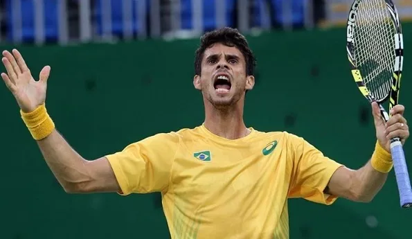 Após título, Rogerinho dá salto e obtém melhor ranking da carreira na ATP