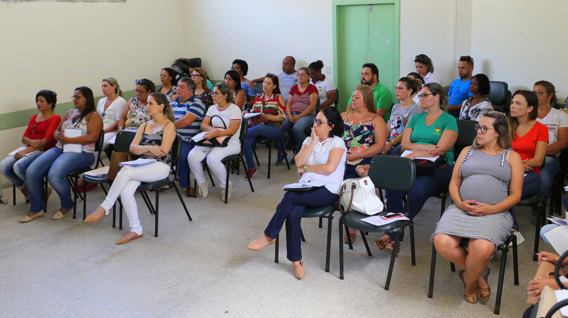 Profissionais da saúde em Itapemirim recebem treinamento sobre o coronavírus