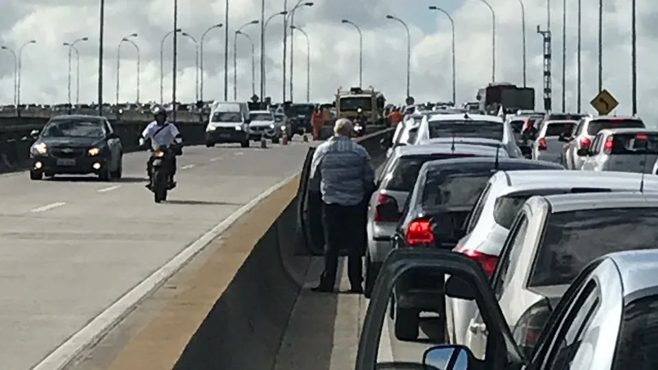 Interdição na Terceira Ponte para trânsito em ruas e avenidas de Vila Velha