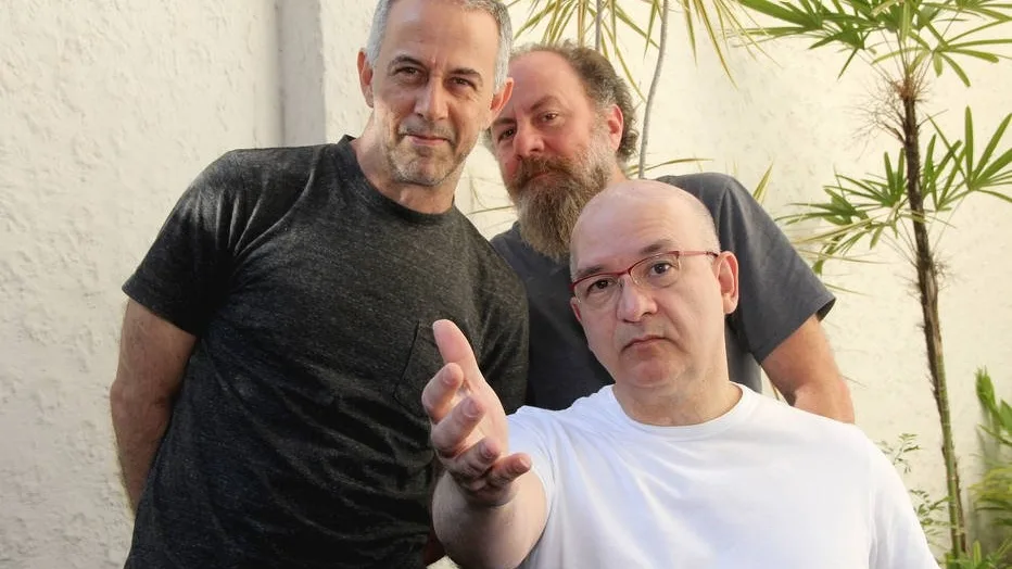 Os Paralamas lançam disco após 8 anos sem álbum de inéditas