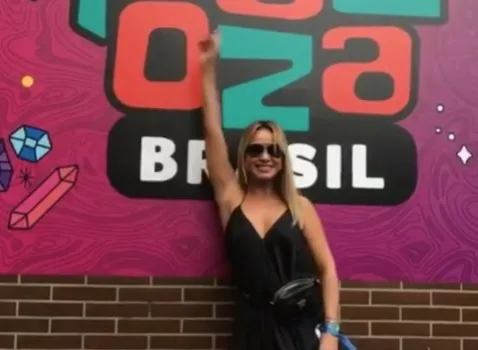 Famosos encaram chuva no Lollapalooza 2019 e Eliana brinca: Pode vencer a chapinha