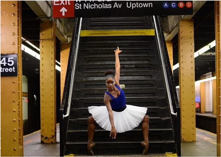 Bailarina brasileira faz carreira em Nova York