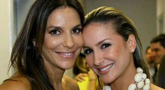 Claudia Leitte surpreende e diz se tem 'inveja' de Ivete Sangalo