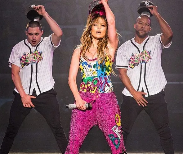 Jennifer Lopez lucra R$ 3,2 milhões numa noite em Las Vegas e bate recorde de Britney Spears