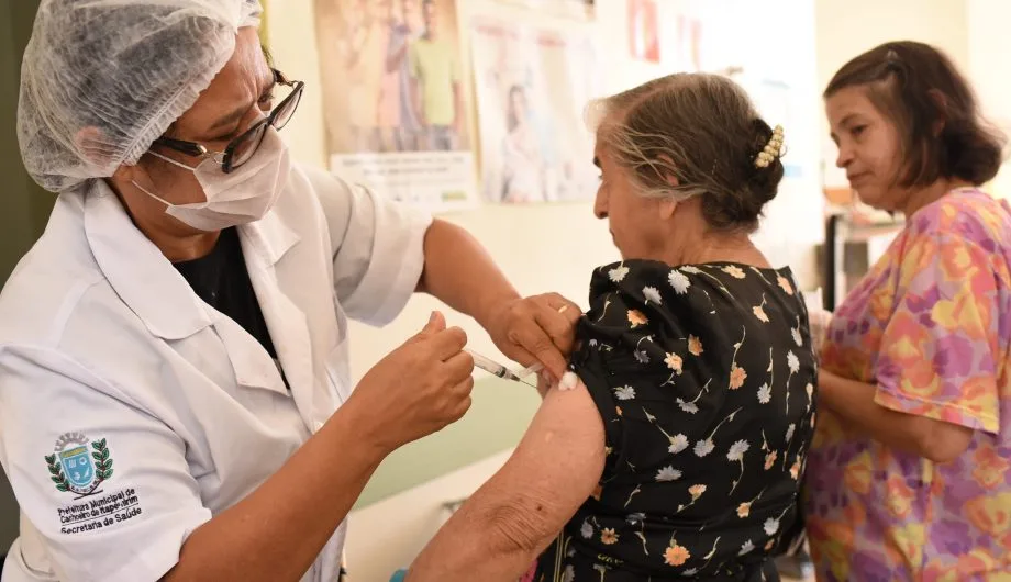 Vacinação contra a gripe é interrompida temporariamente em Cachoeiro