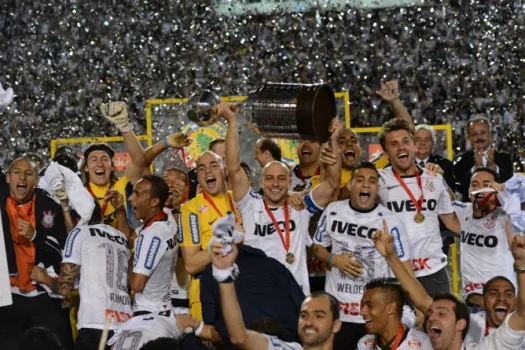 Corinthians relembra conquista da Copa Libertadores de 2012 sobre o Boca Juniors