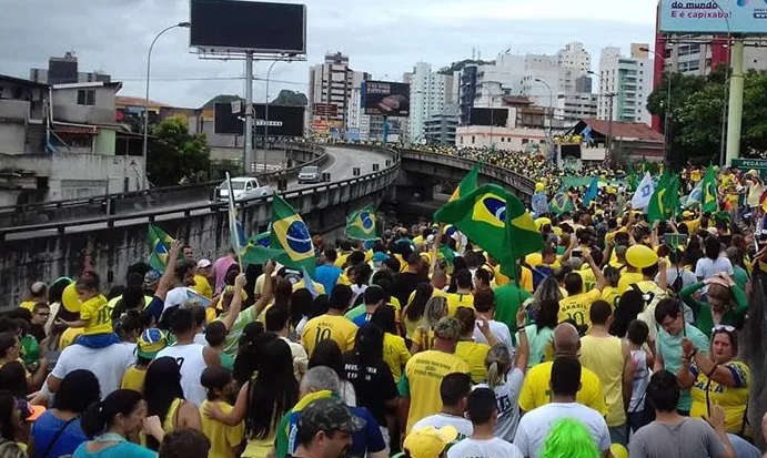 Caminhada a favor de Bolsonaro interdita a Terceira Ponte neste domingo