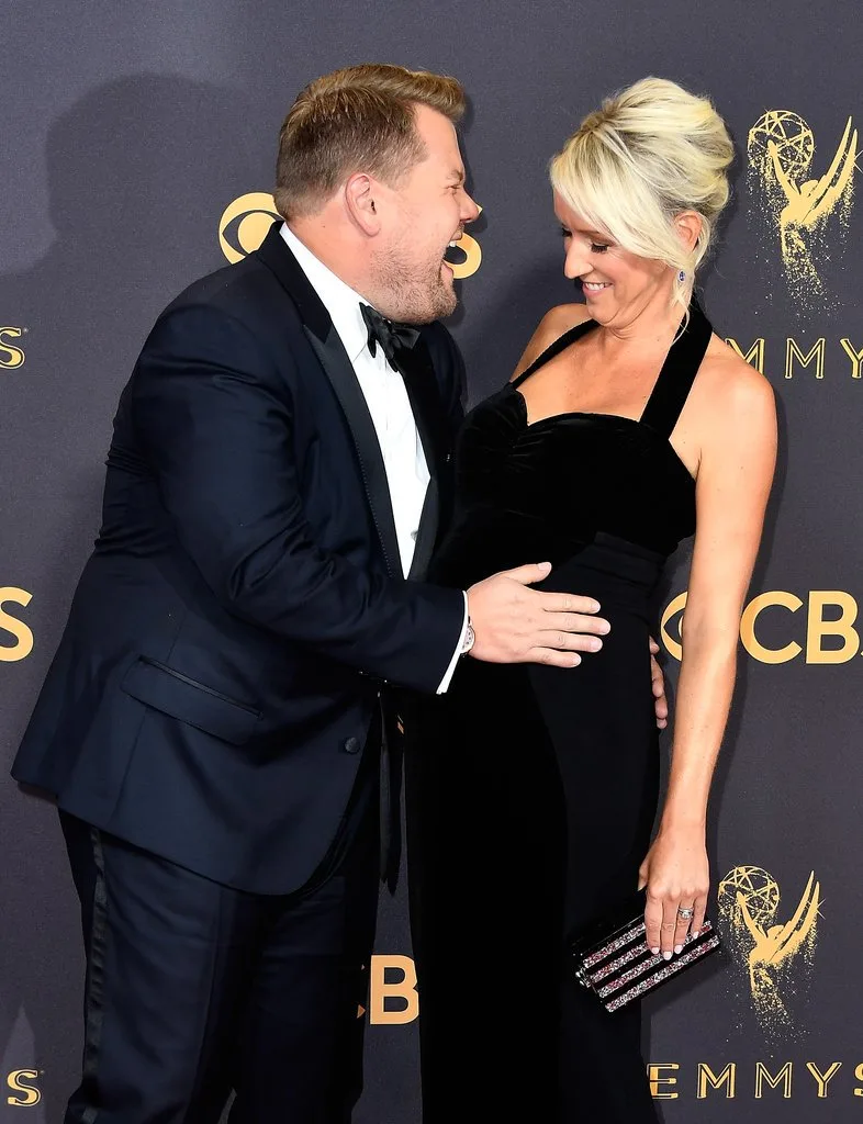 James Corden e a esposa, Julia Carey, dão boas-vindas à terceira filha!