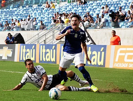 Corinthians sofre com reservas, mas vence Cruzeiro com gol de Romero em jogo ruim