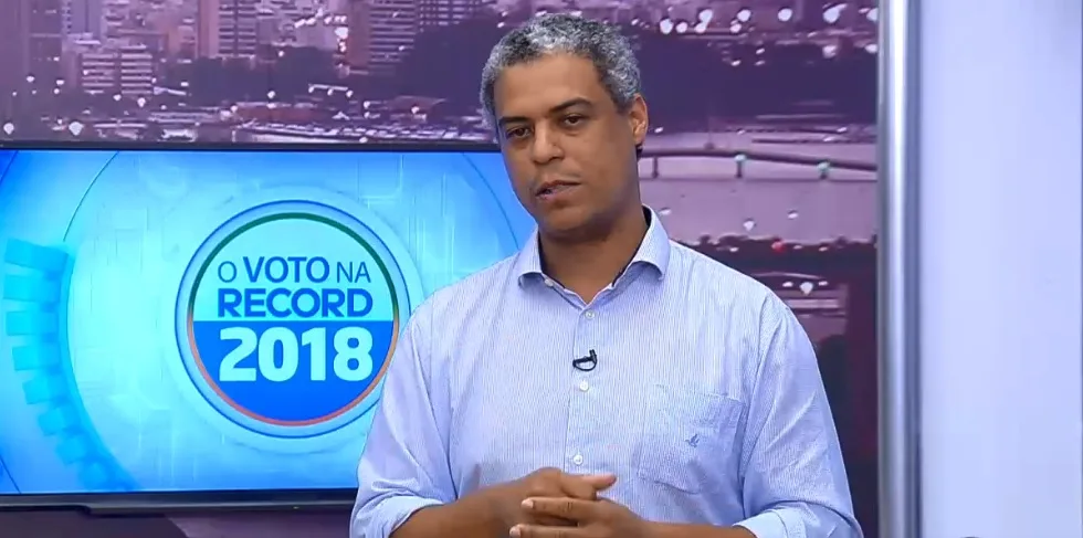 "Precisamos produzir economia voltada para a população", diz candidato André Moreira