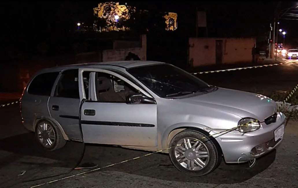 Homem é assassinado a tiros enquanto dirigia em Cariacica