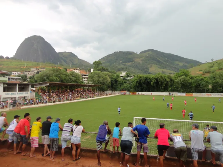 Felipense está a um empate do tetra em Atílio Vivácqua