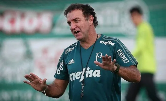 No Morumbi, São Paulo tenta barrar o Palmeiras e ter mais tranquilidade no ano