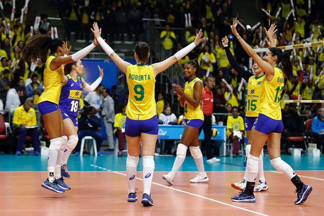 Seleção brasileira feminina de vôlei inicia a Copa do Mundo contra a Sérvia